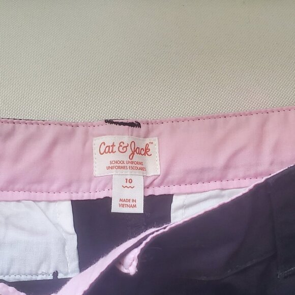 💃 Cat & Jack Schooling & Work Shorts. 🌴 - Picture 6 of 8